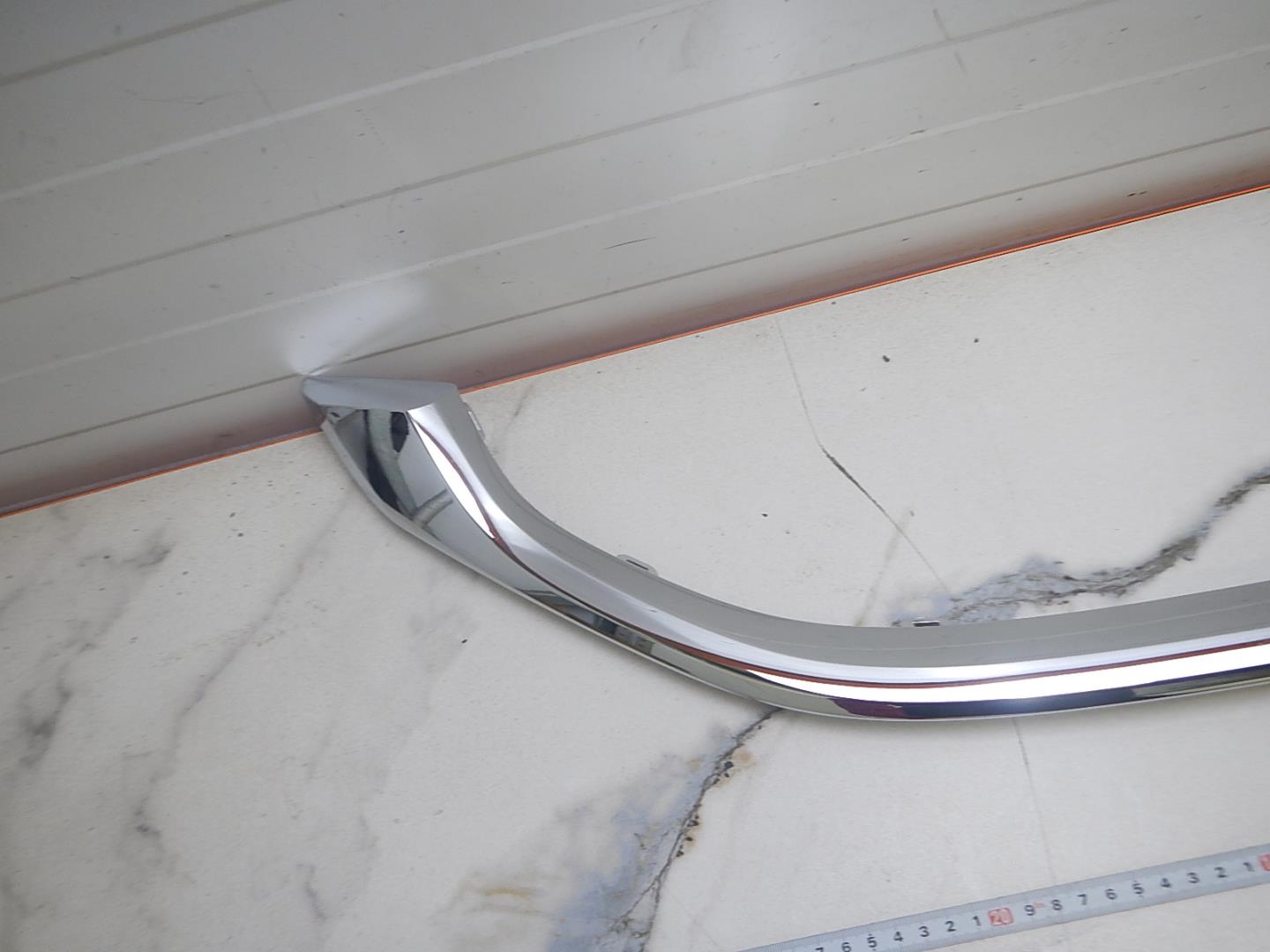 Накладка на решетку радиатора