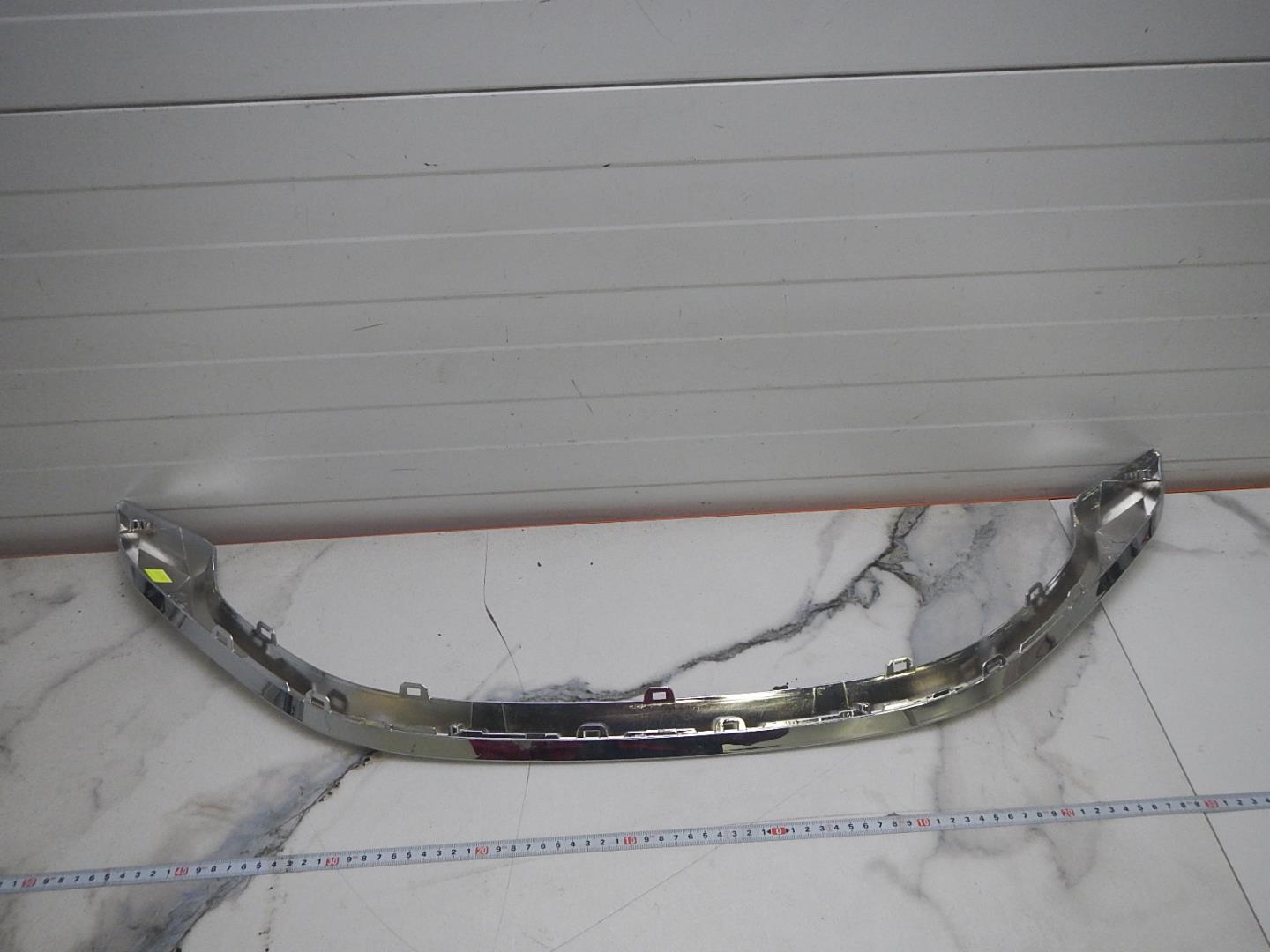 Накладка на решетку радиатора