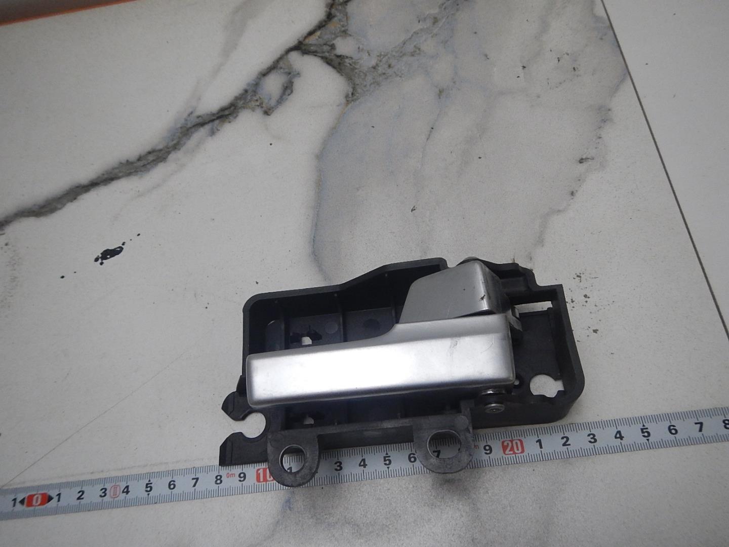 Ручка двери внутренняя правая