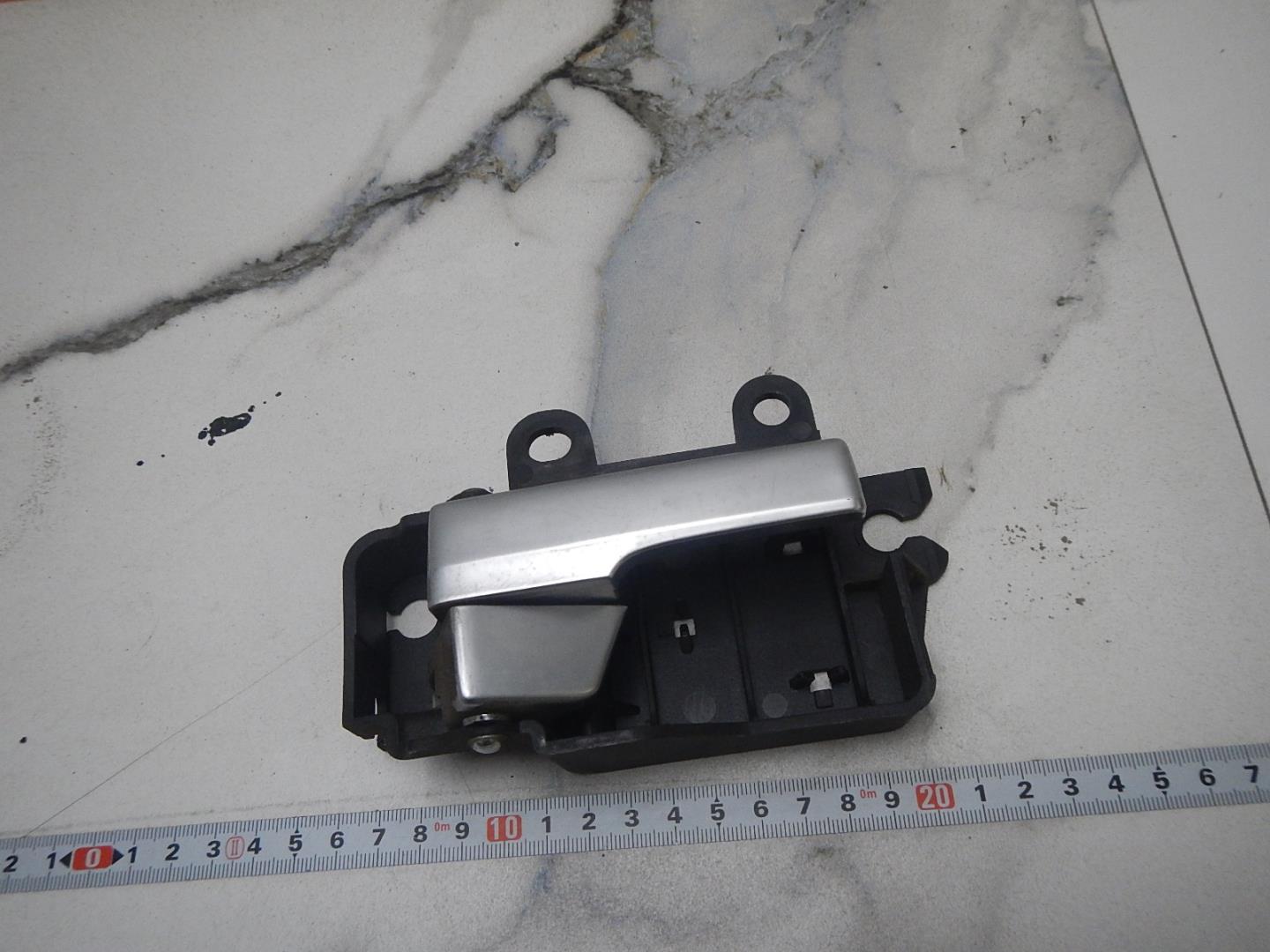 Ручка двери внутренняя правая