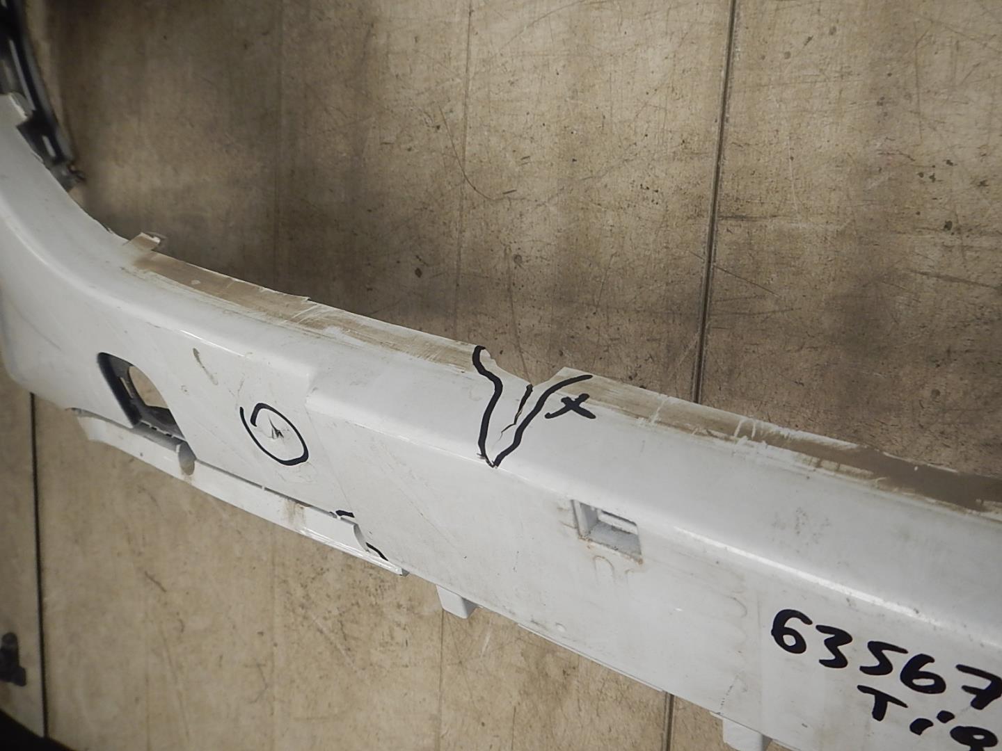 Бампер передний