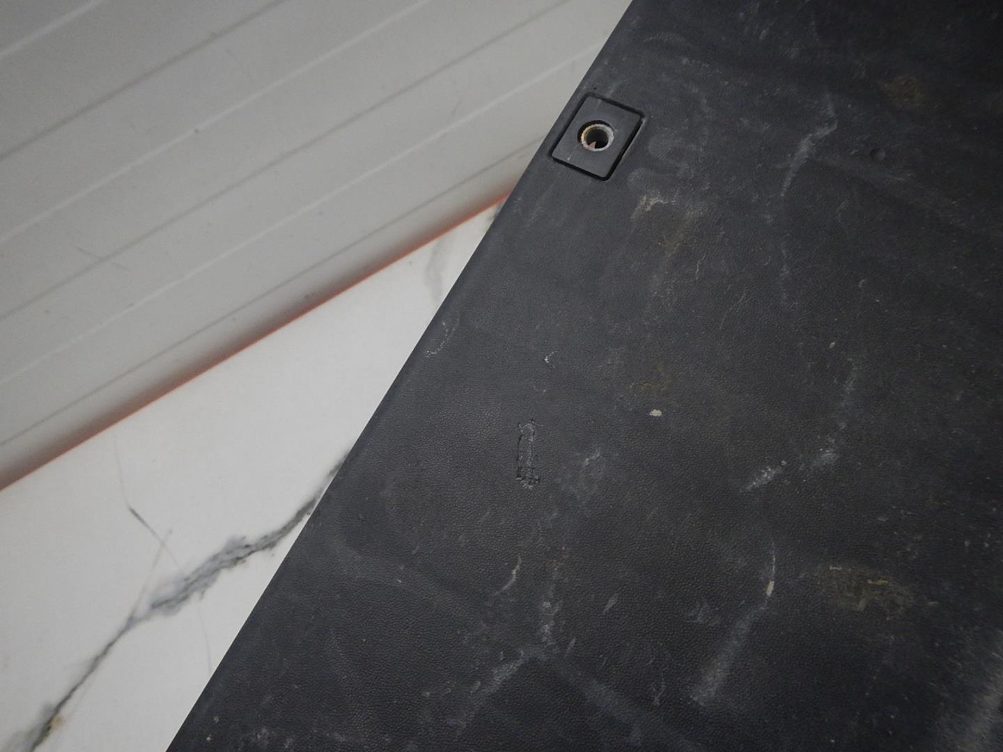 Накладка переднего бампера под номер