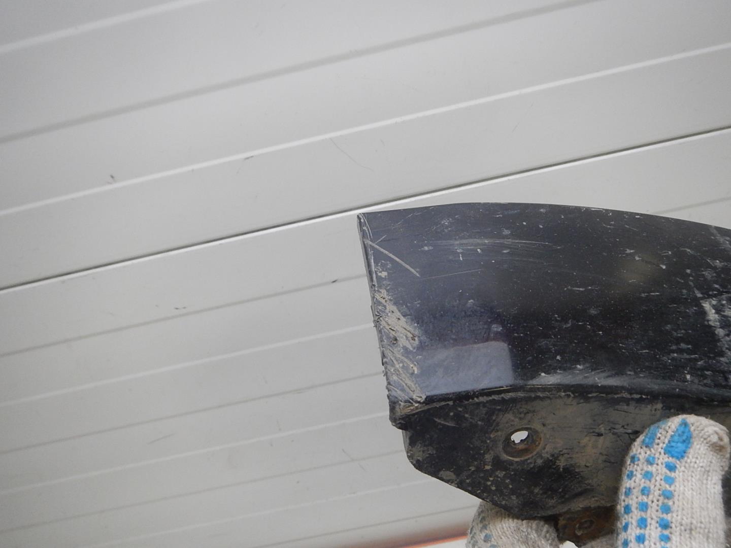 Накладка переднего бампера правая