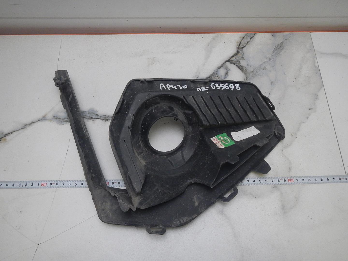 Решетка в бампер правая