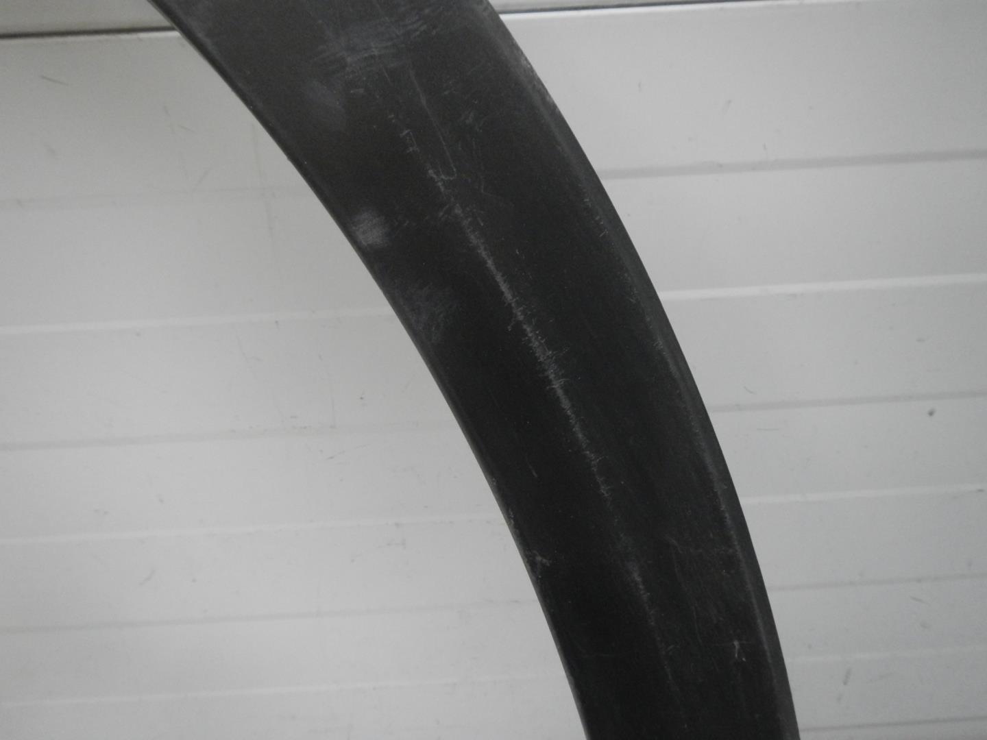 Накладка на крыло