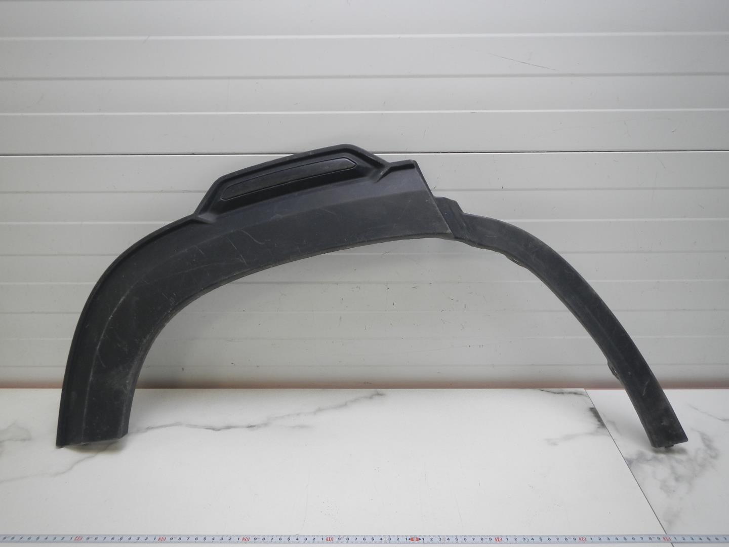 Накладка на крыло