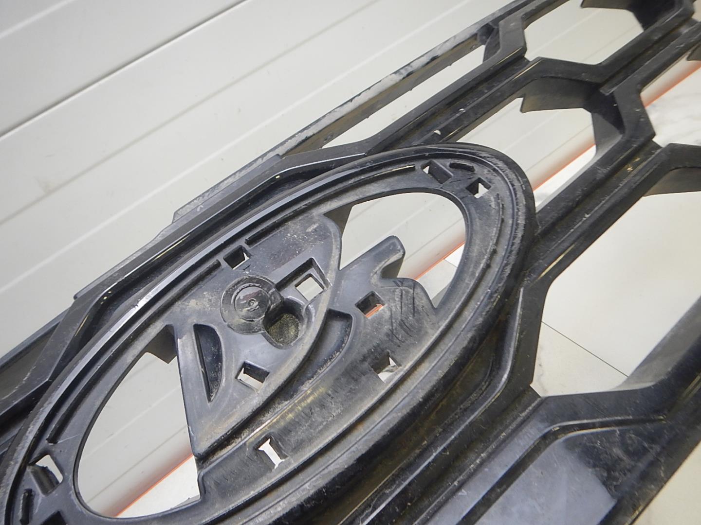 Решетка радиатора