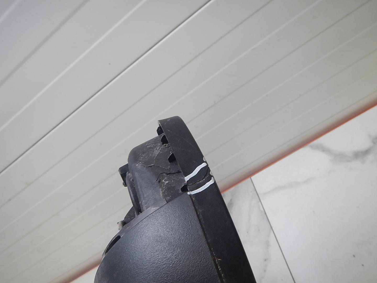 Зеркало левое электрическое