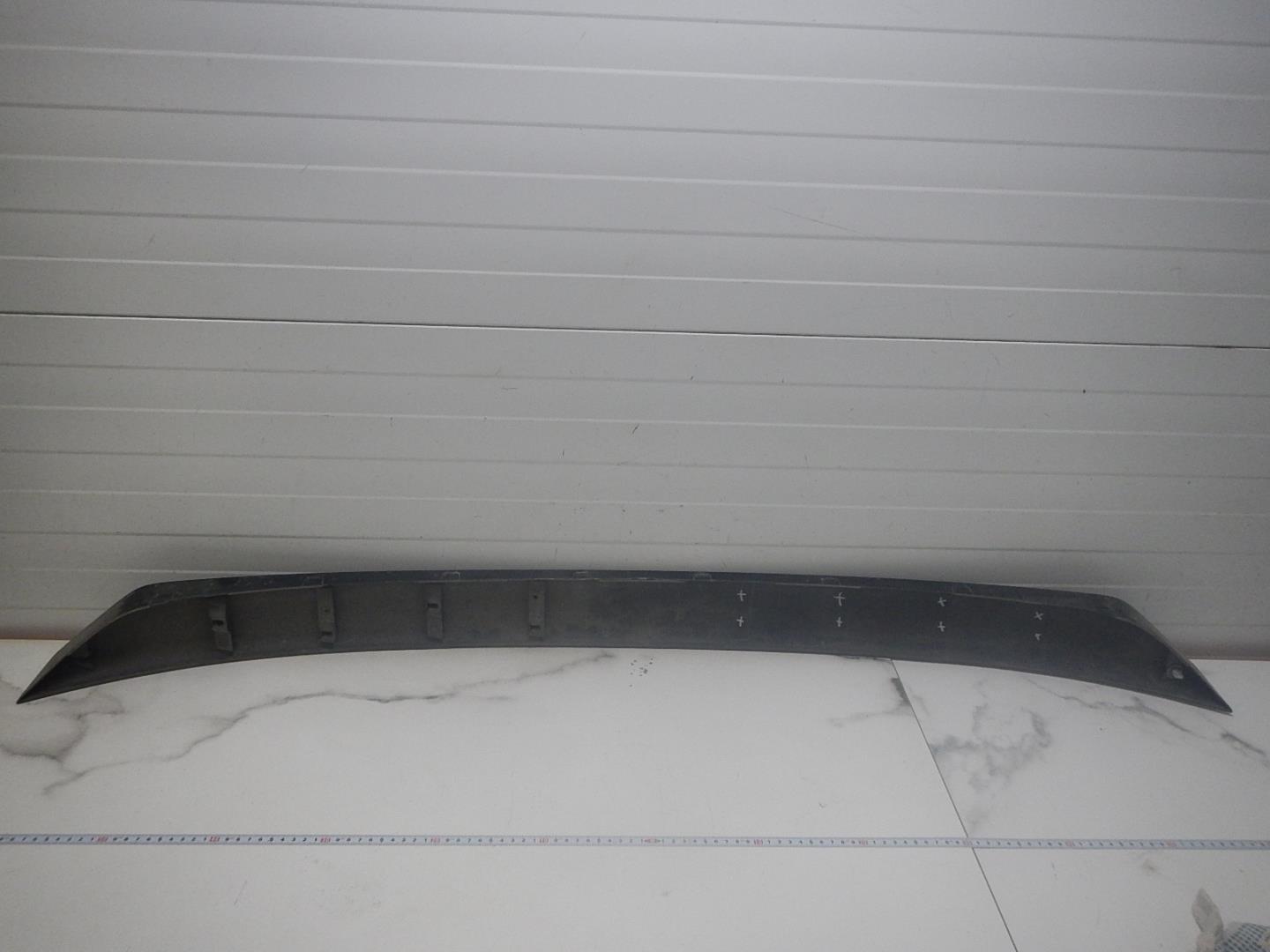 Накладка двери багажника