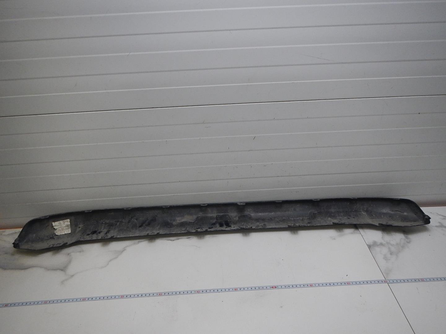 Накладка переднего бампера