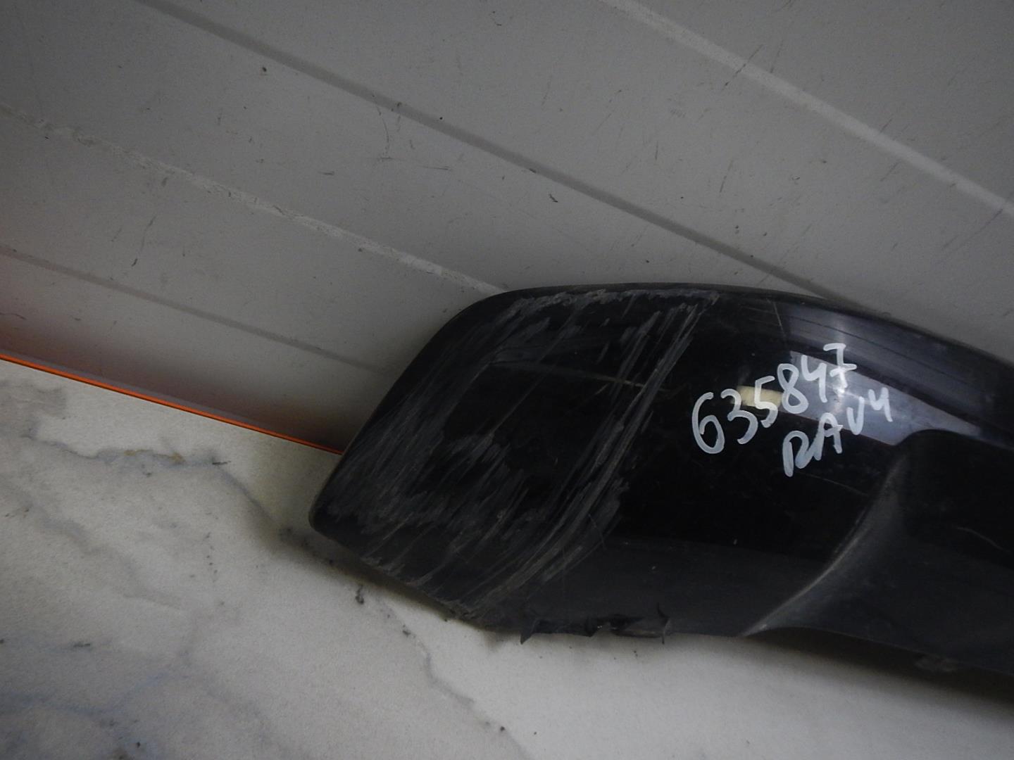 Накладка переднего бампера