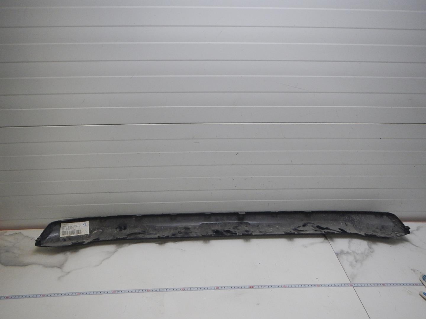 Накладка переднего бампера