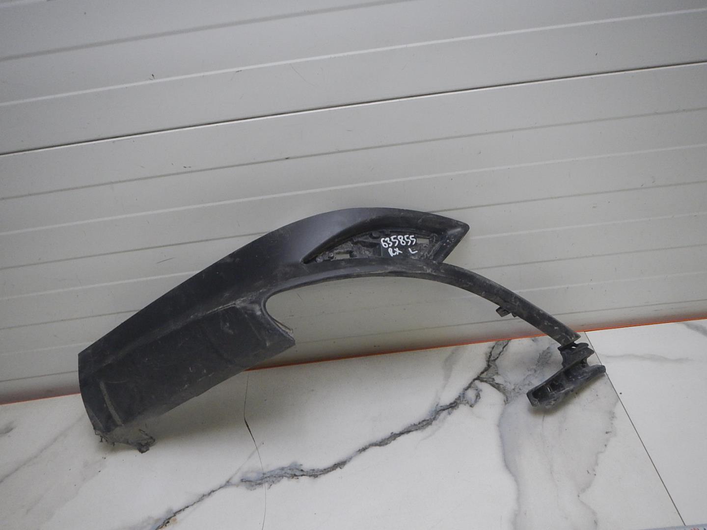 Накладка заднего бампера левая