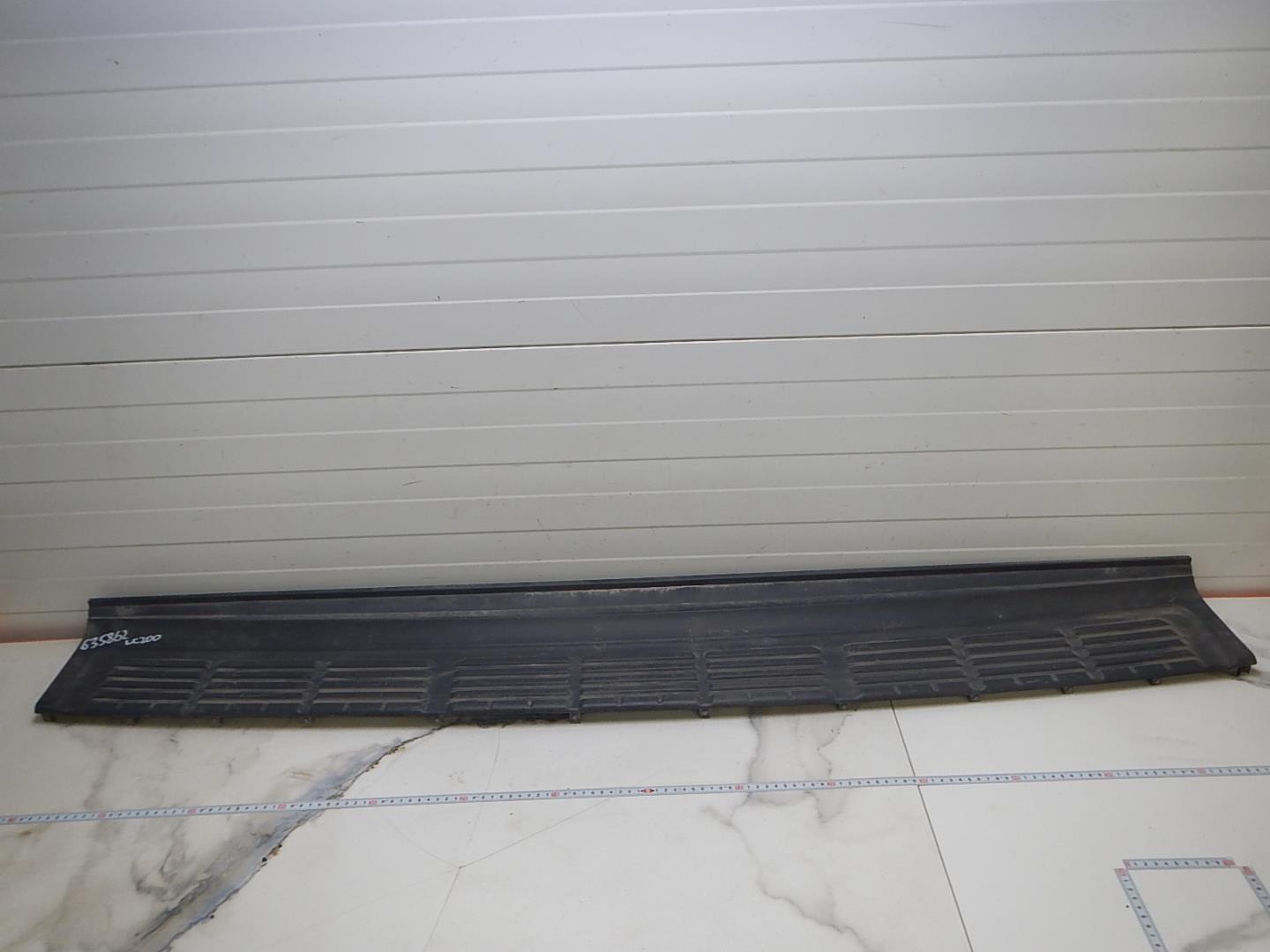 Накладка заднего бампера