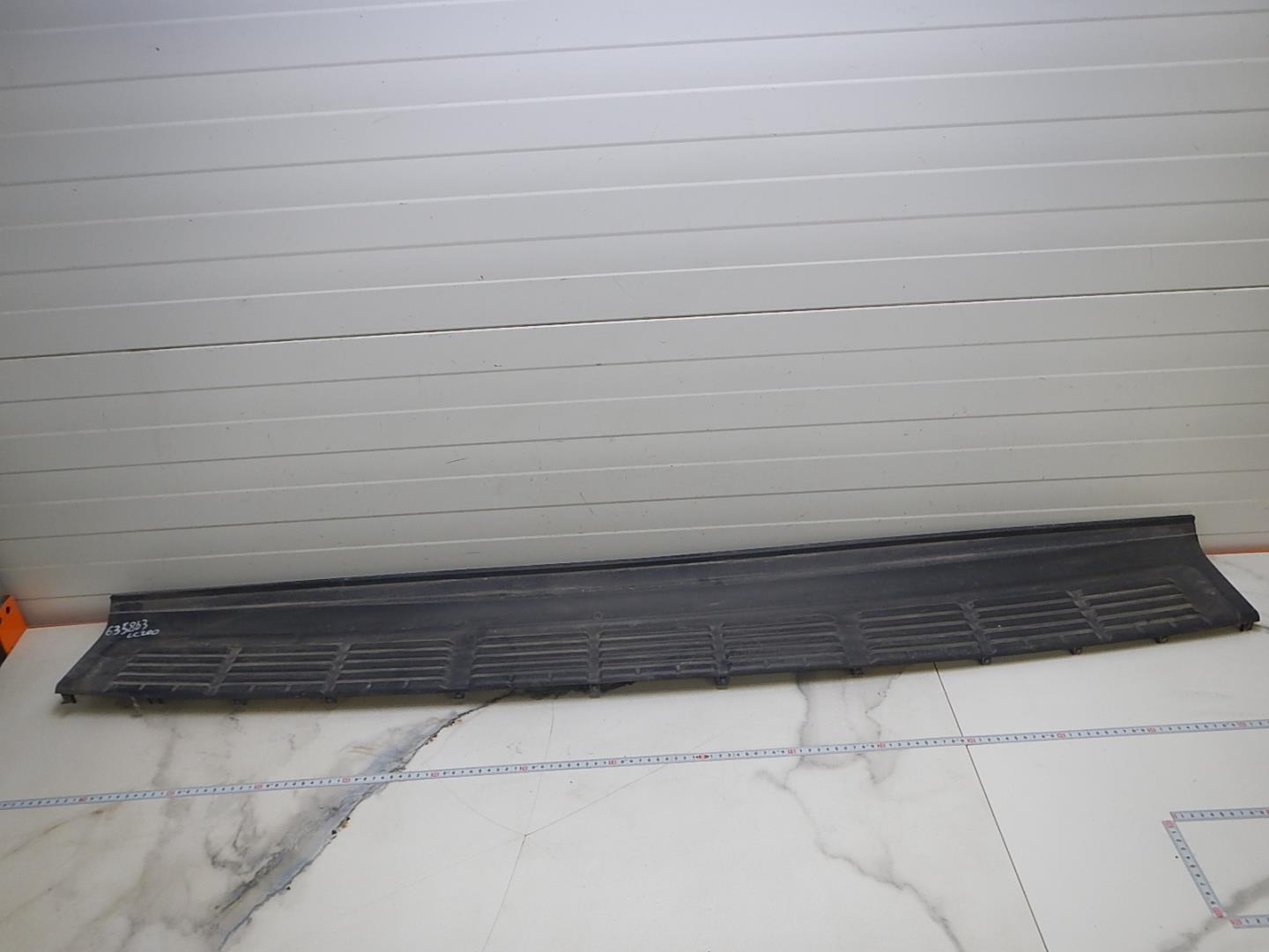 Накладка заднего бампера