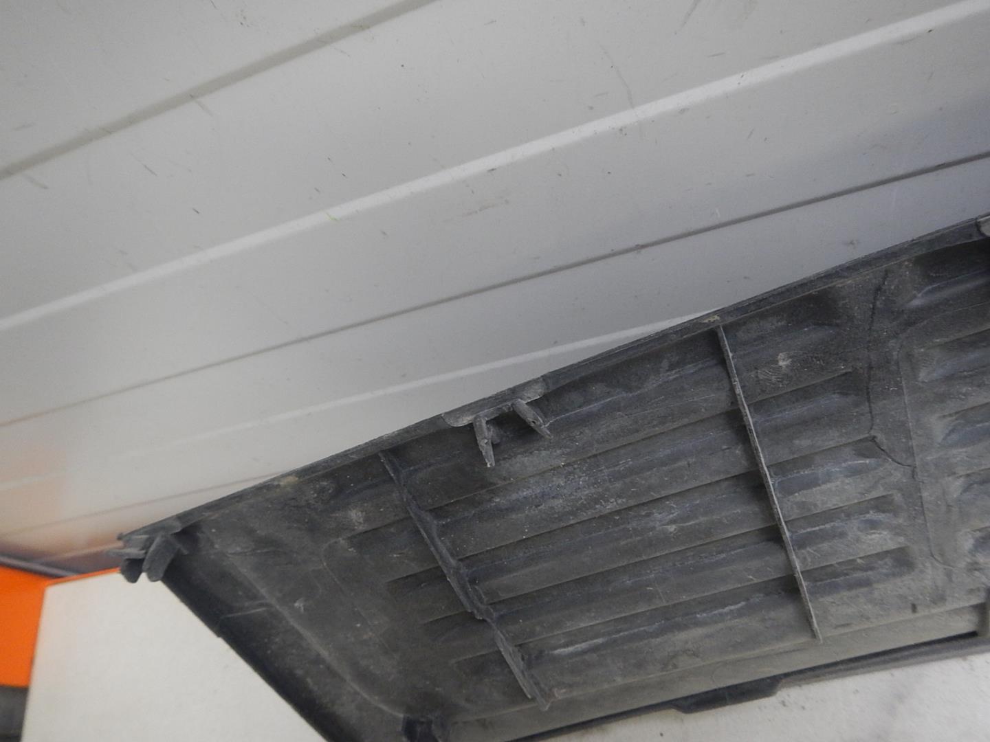 Накладка заднего бампера