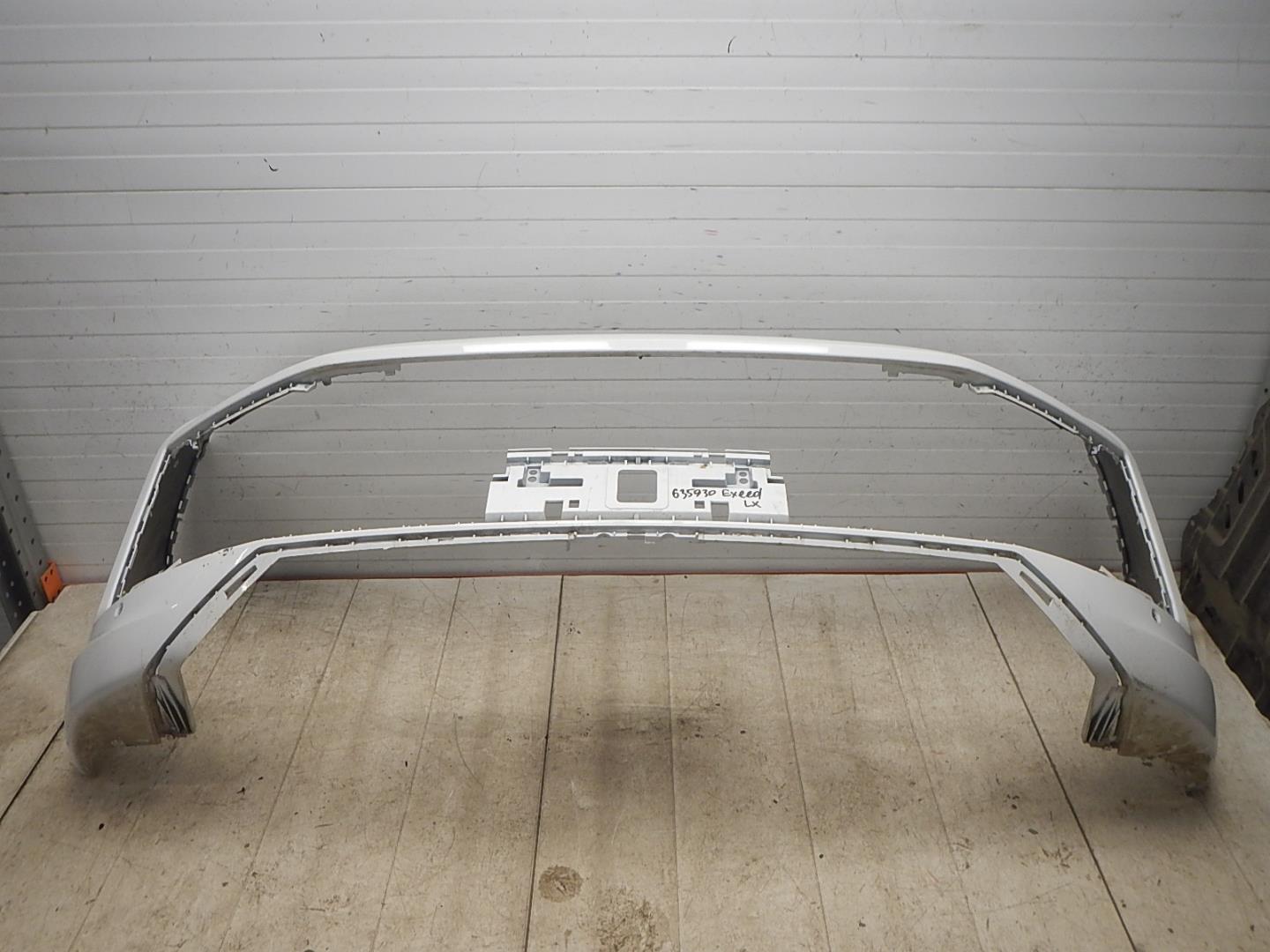 Бампер передний