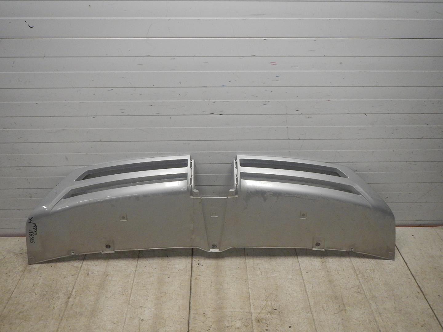 Накладка переднего бампера