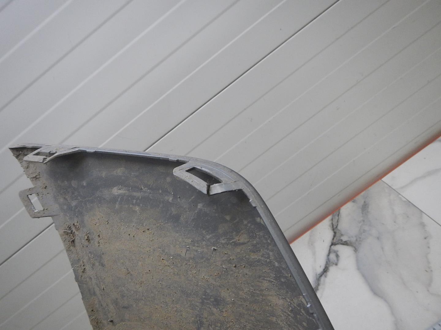 Накладка заднего бампера правая