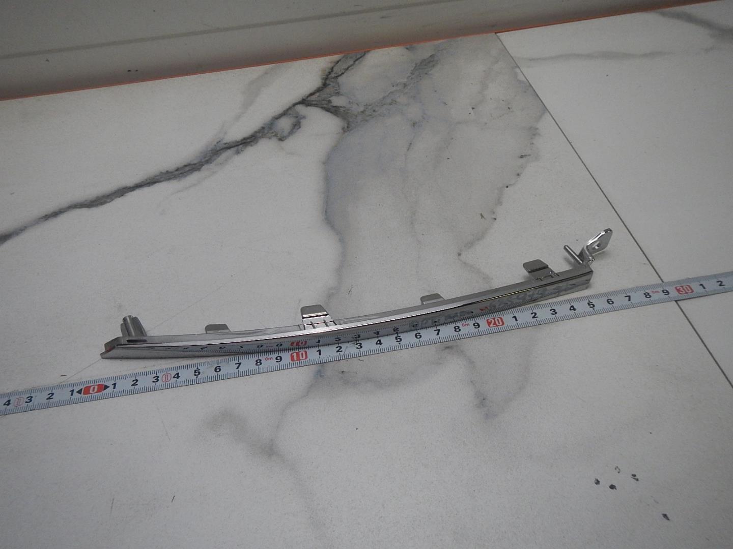 Молдинг заднего бампера