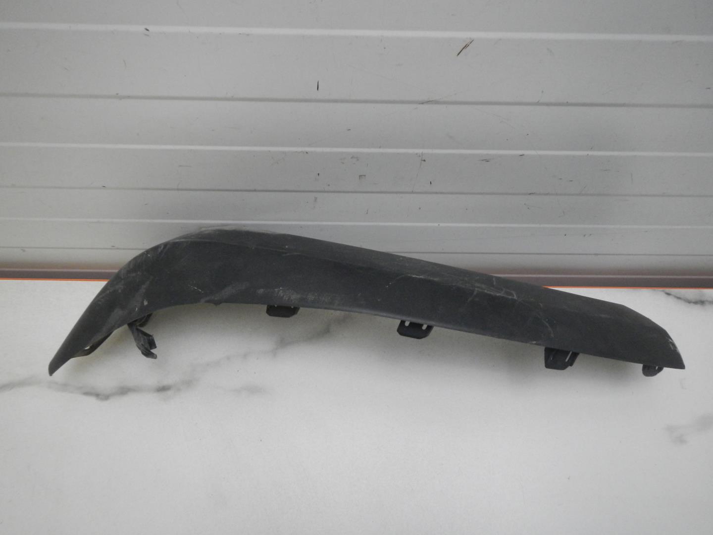 Накладка заднего бампера левая