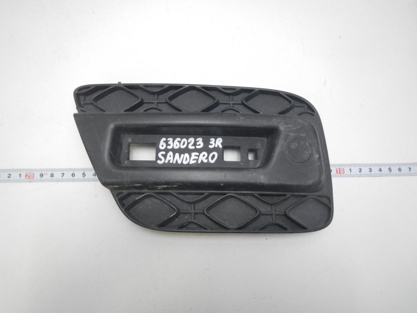 Накладка заднего бампера правая