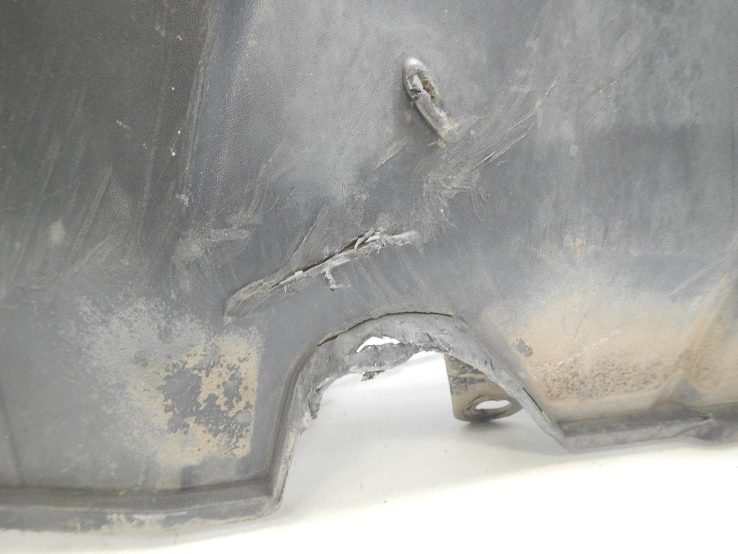 Решетка в бампер центральная