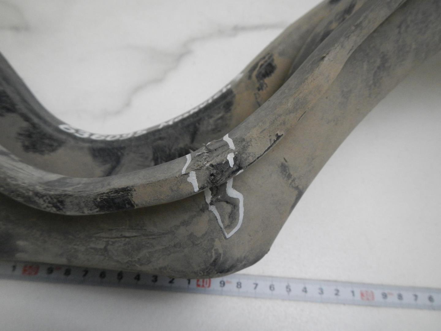 Усилитель заднего бампера