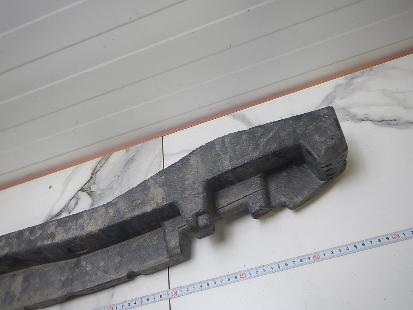 Наполнитель переднего бампера