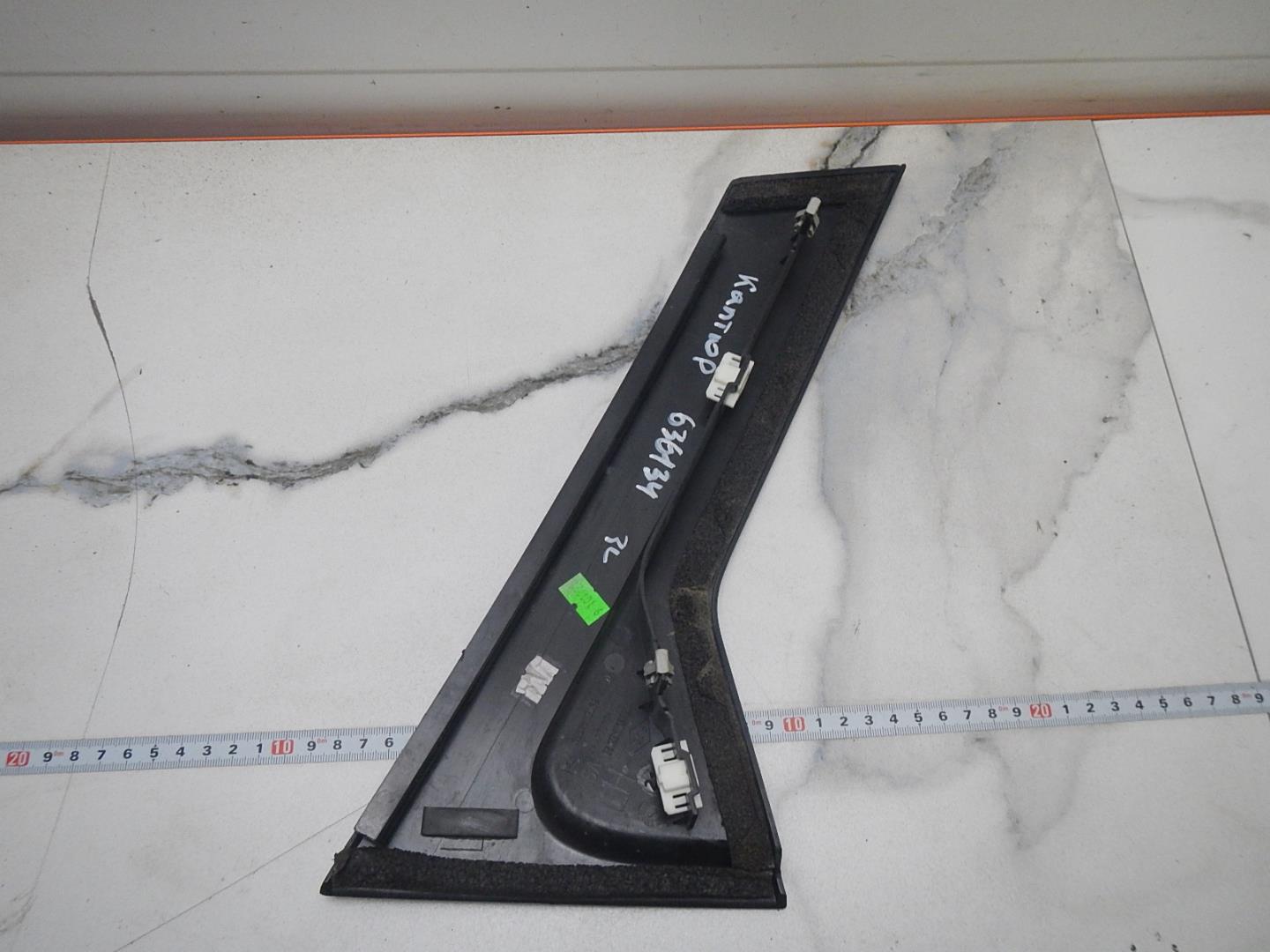 Накладка двери задней левой