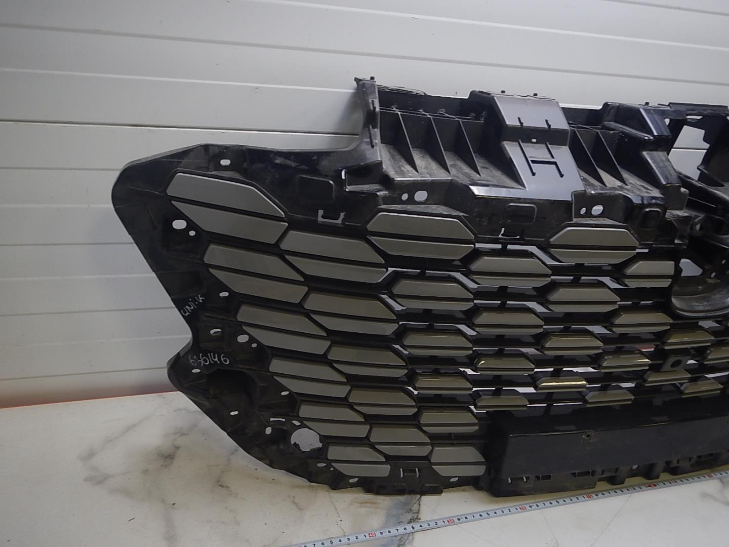 Решетка радиатора