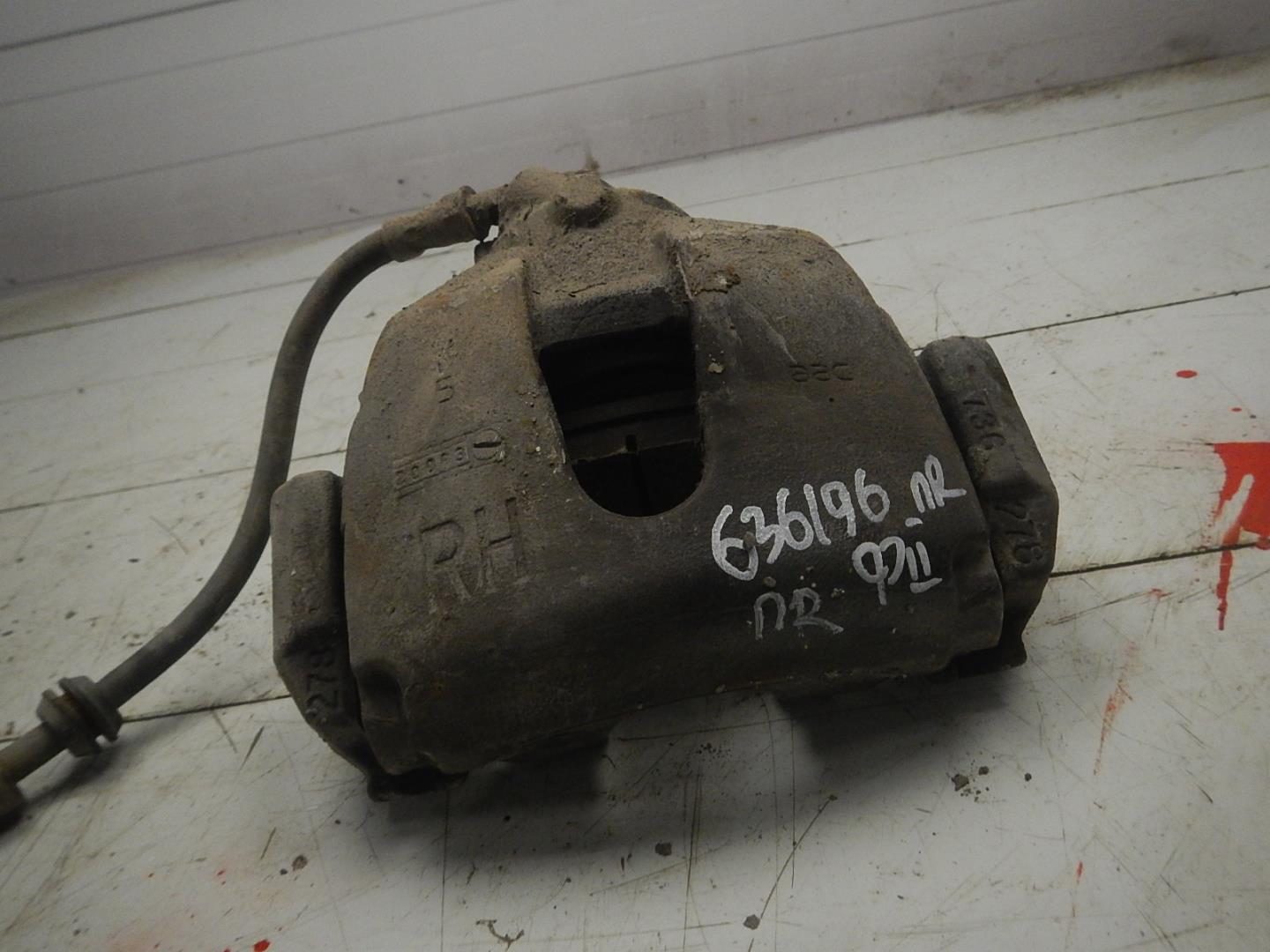 Суппорт передний правый