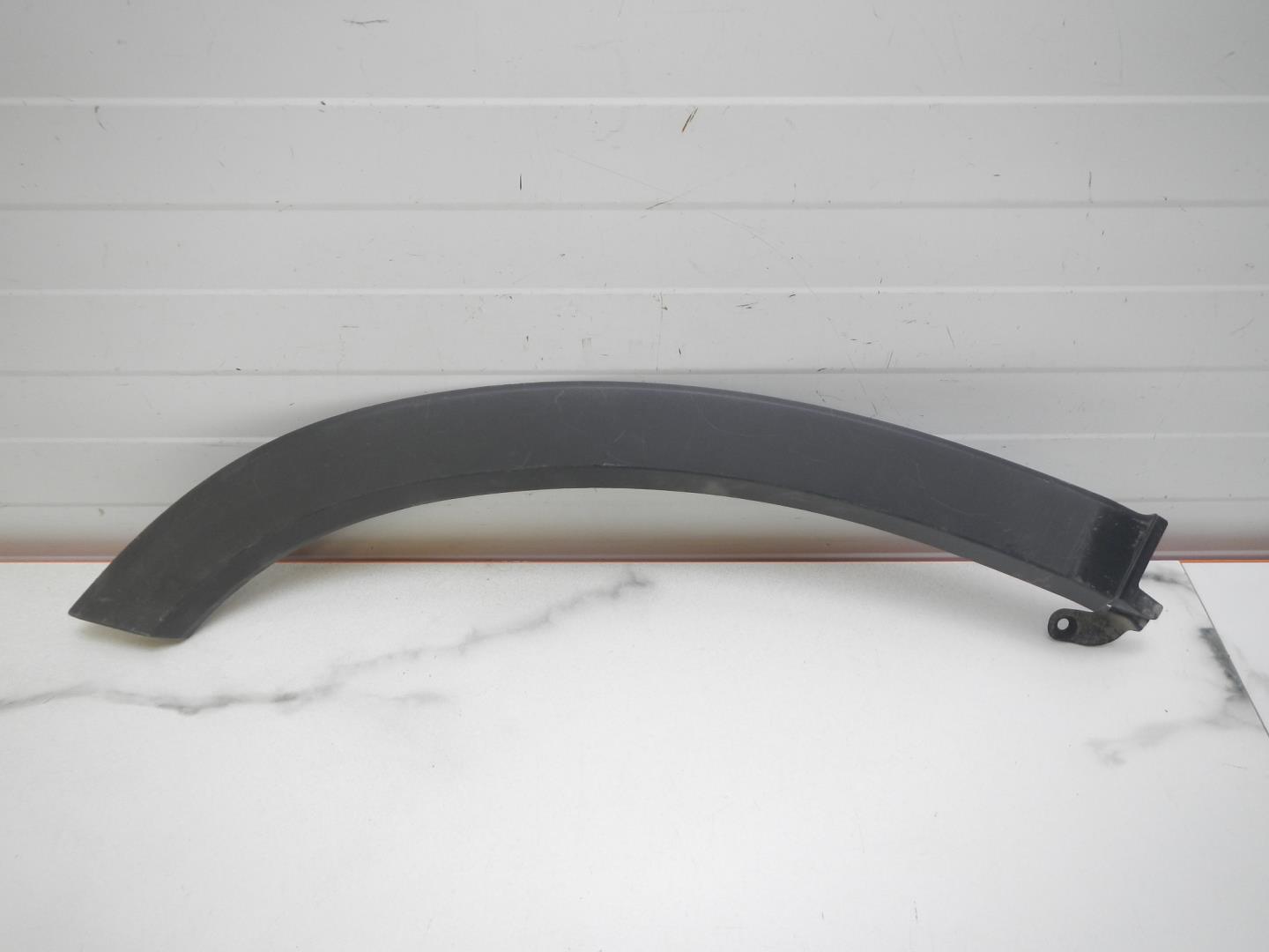 Накладка двери задней правой