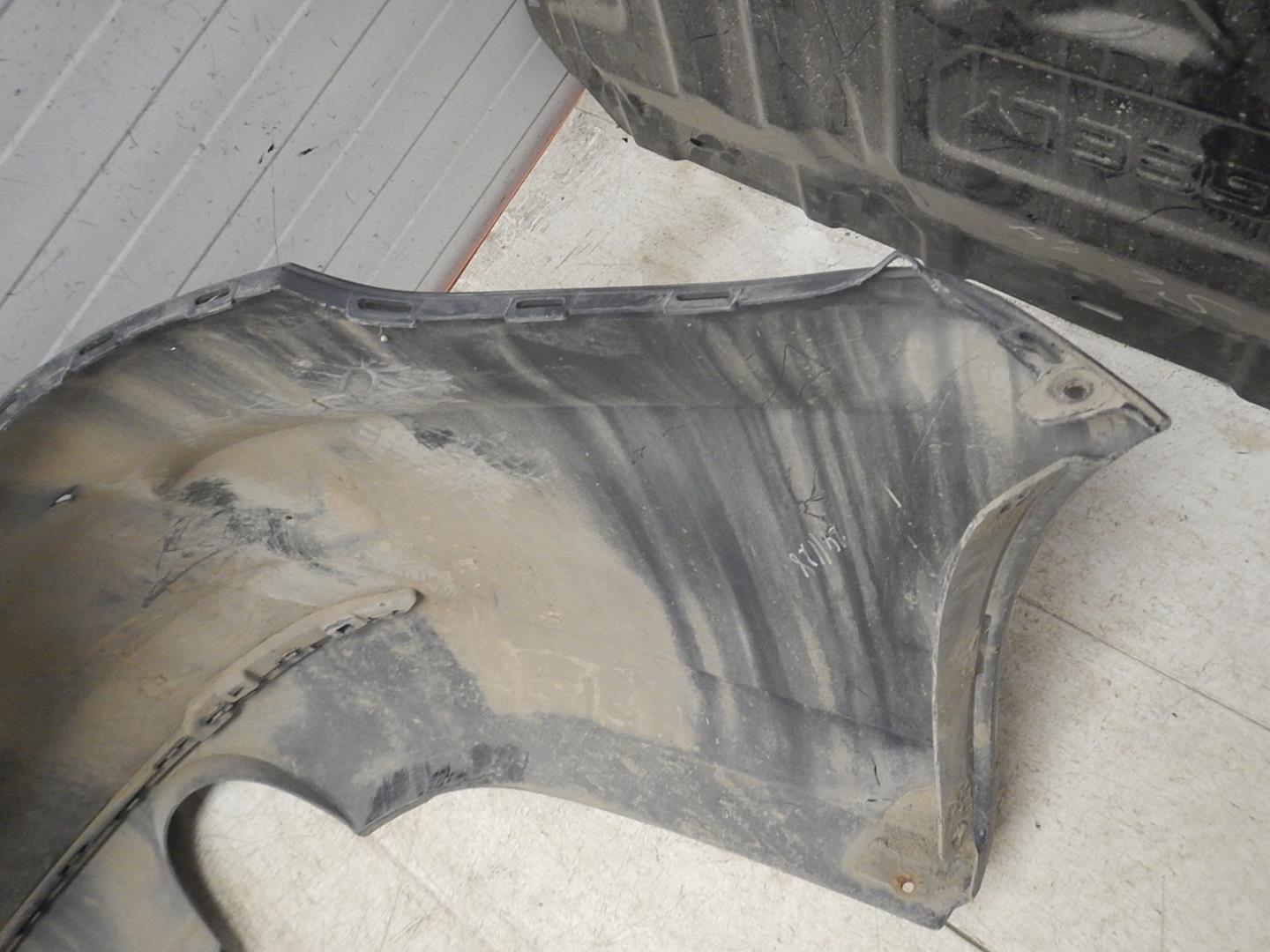 Бампер задний