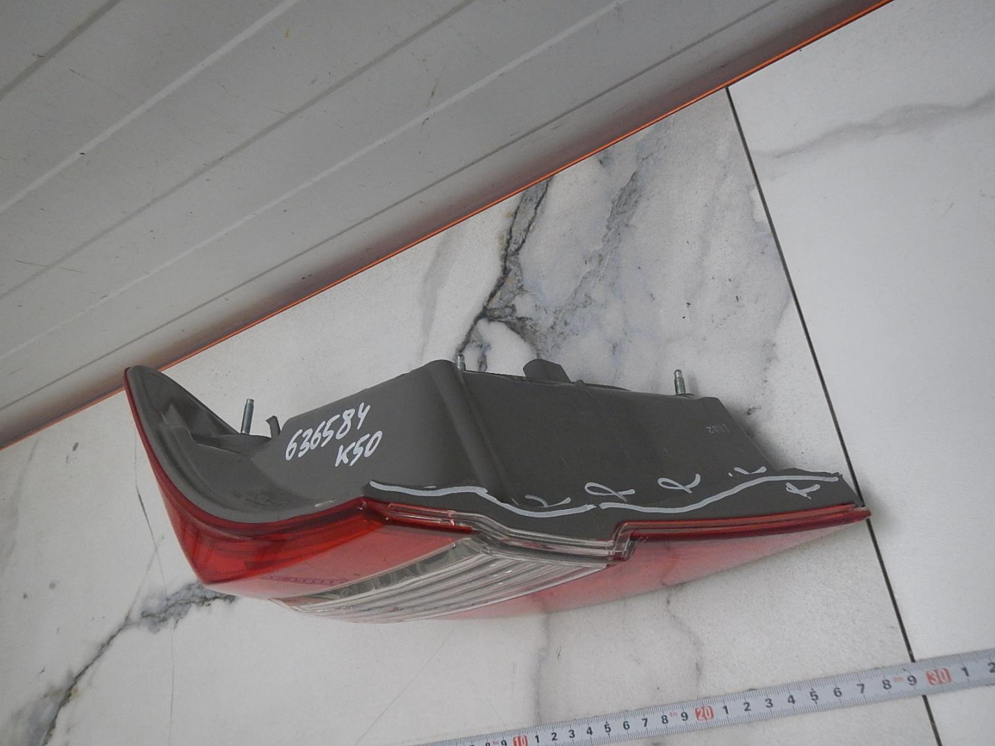 Фонарь задний левый