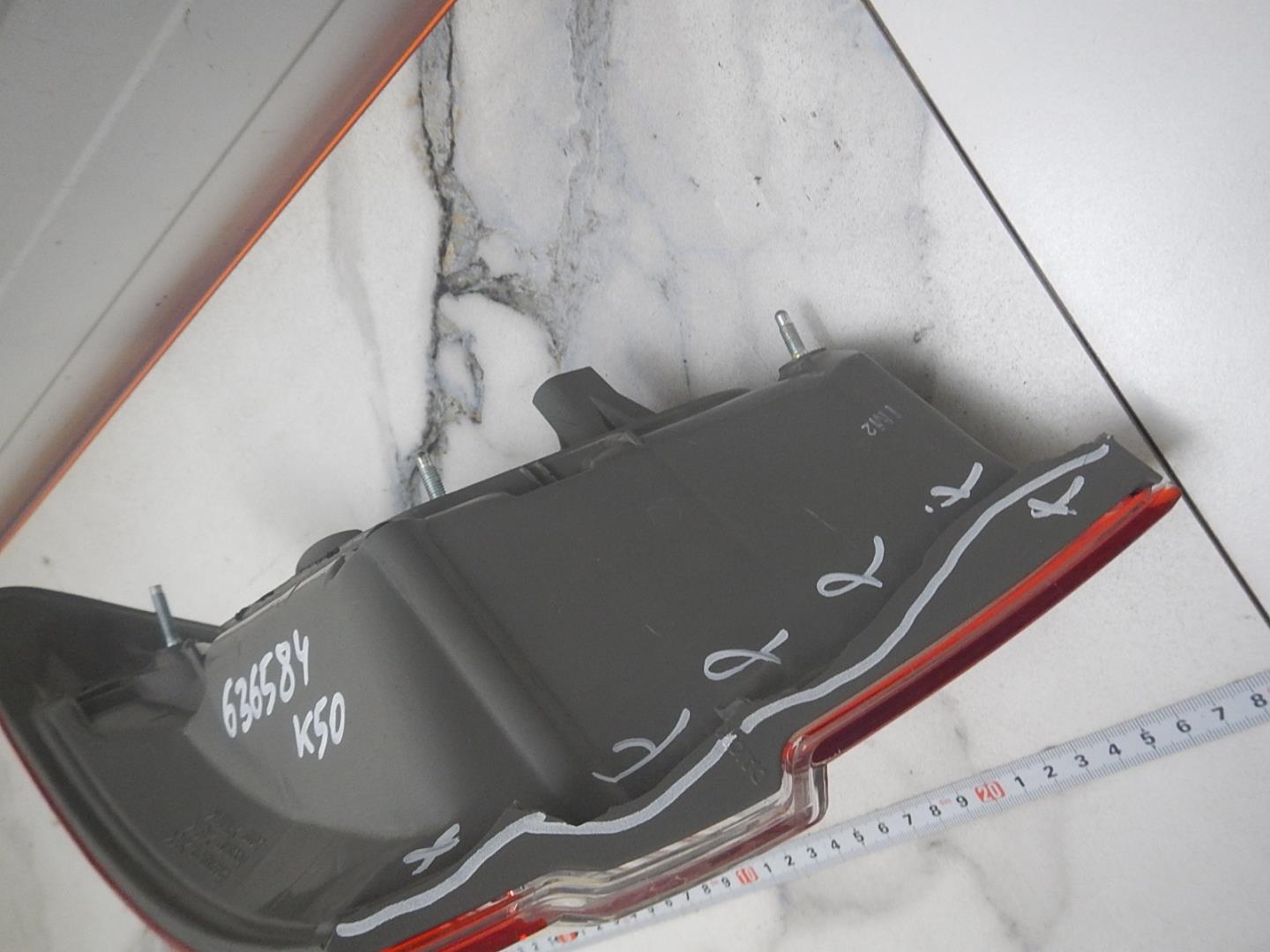 Фонарь задний левый