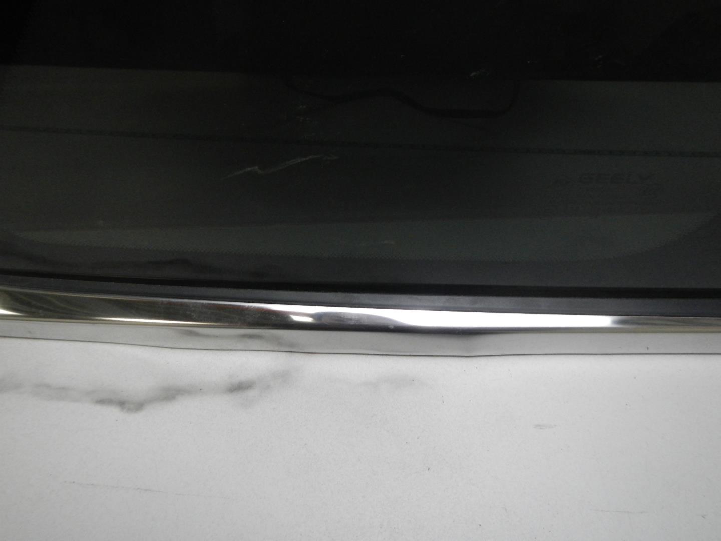 Стекло кузовное глухое правое