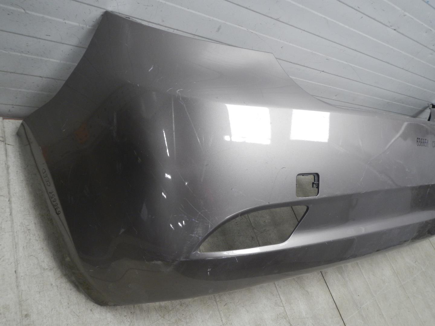 Бампер задний