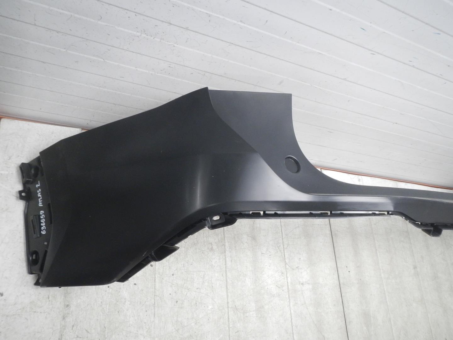 Бампер задний