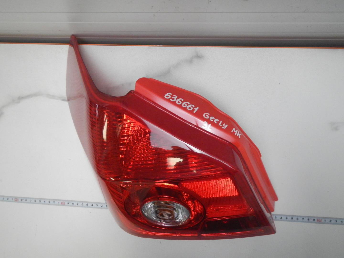 Фонарь задний левый