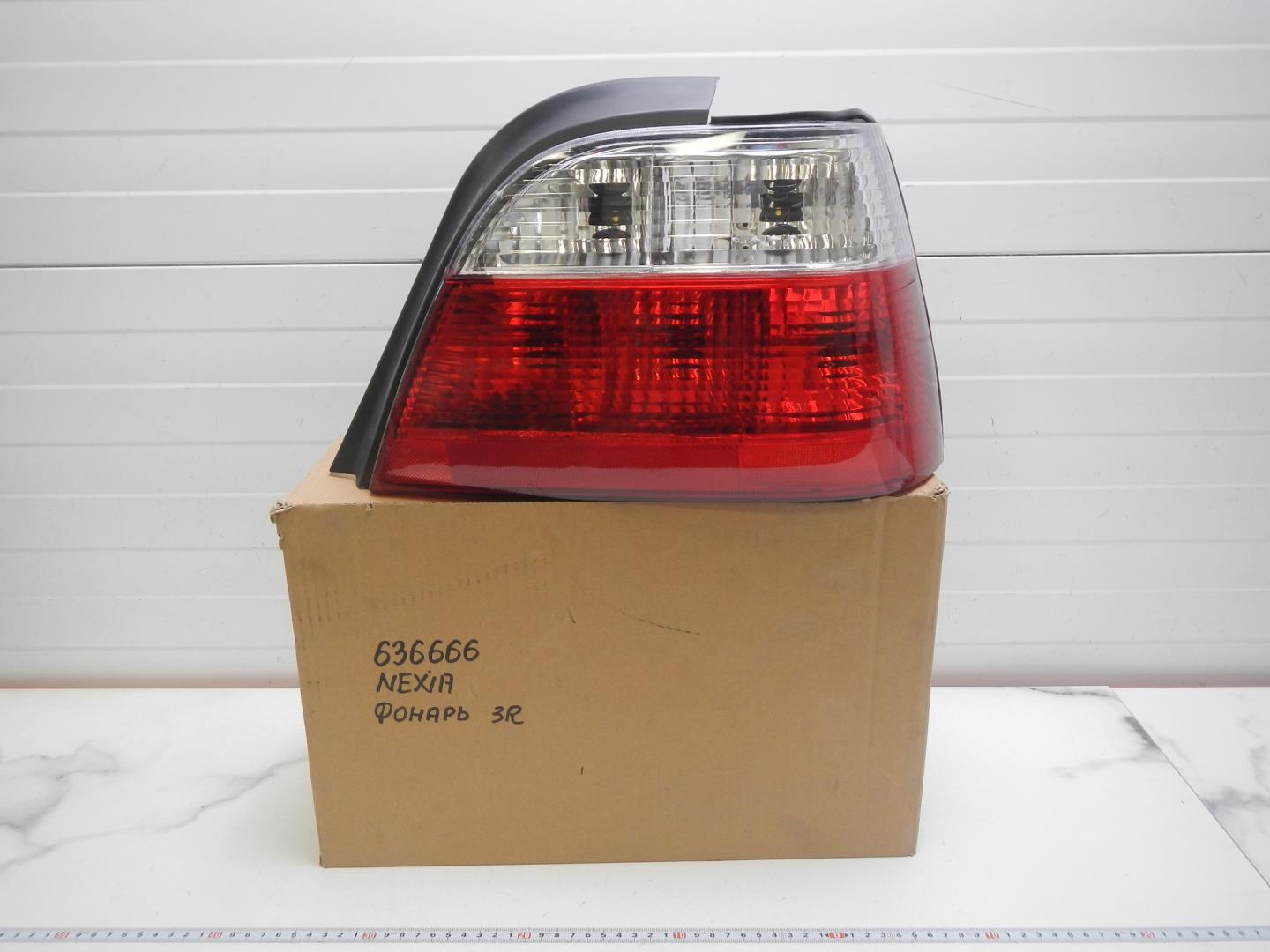 Фонарь задний правый