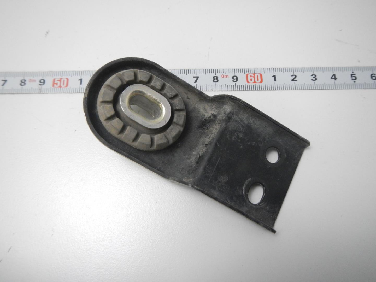 Кронштейн радиатора