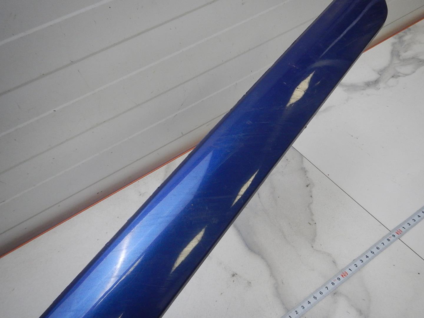 Молдинг задней левой двери