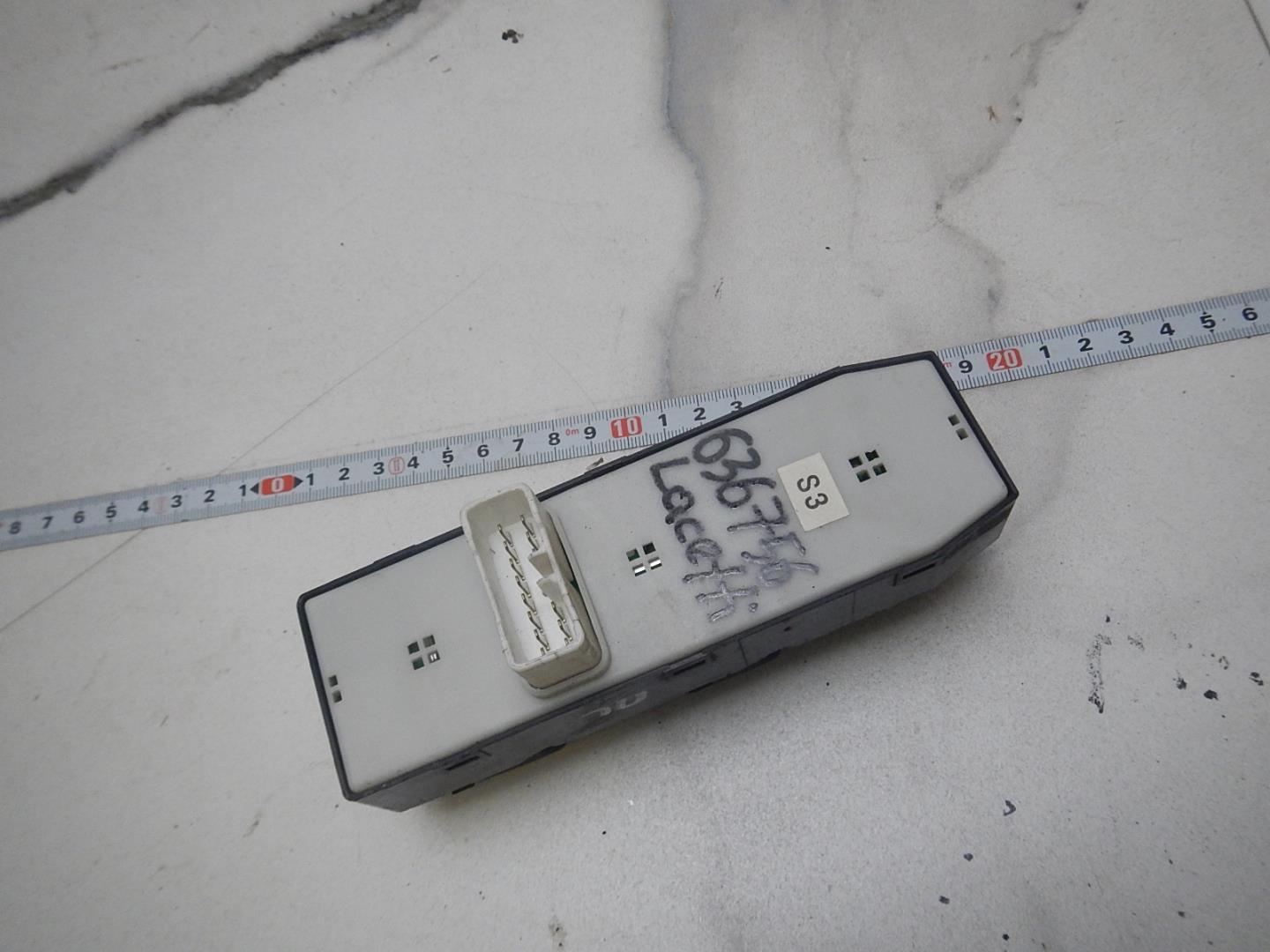 Блок управления стеклоподъемниками