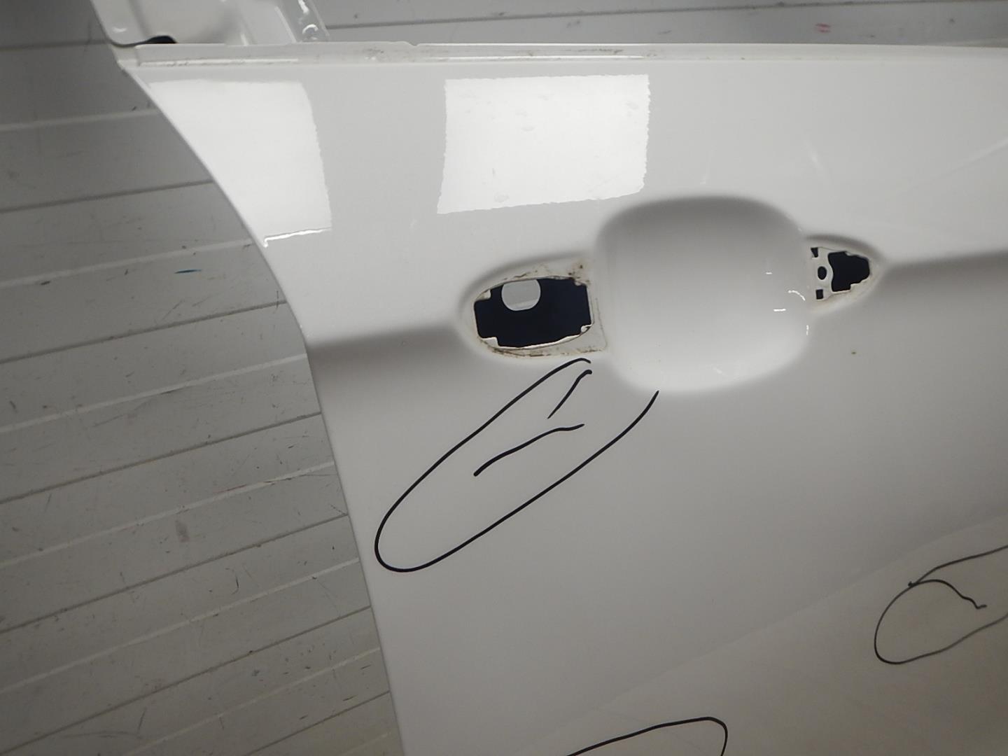 Дверь передняя правая