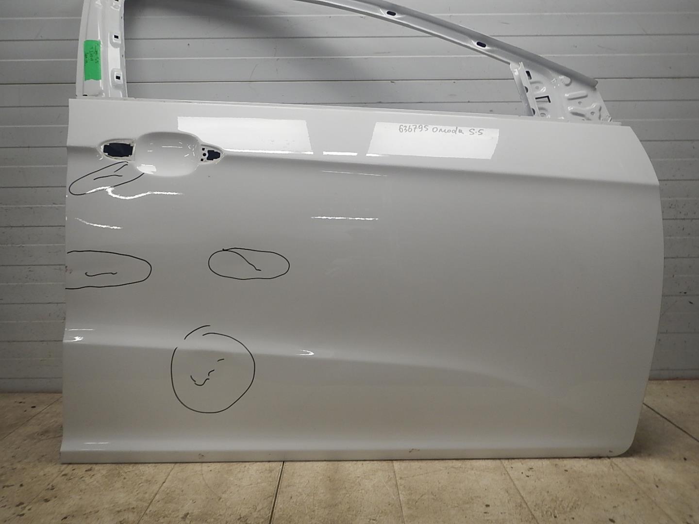 Дверь передняя правая