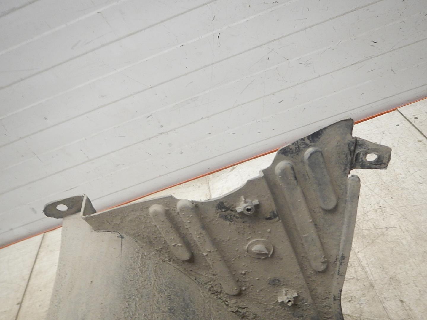 Локер передний правый