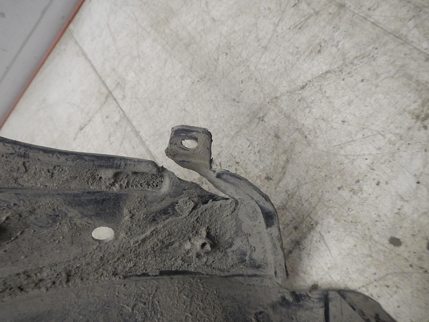 Локер передний правый