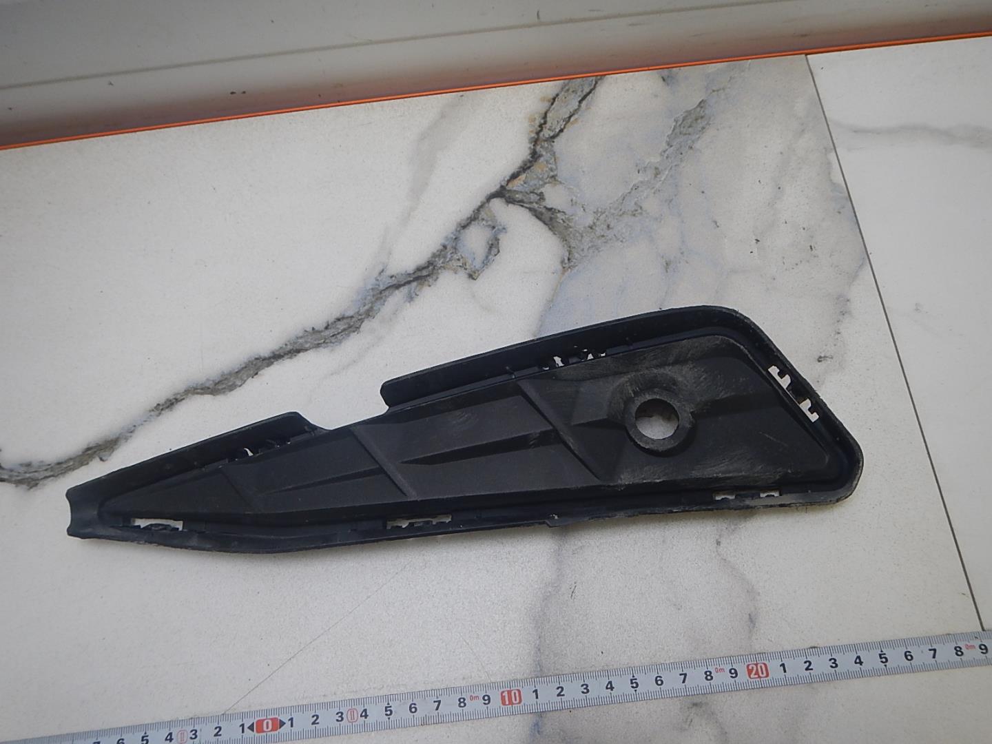 Накладка заднего бампера правая