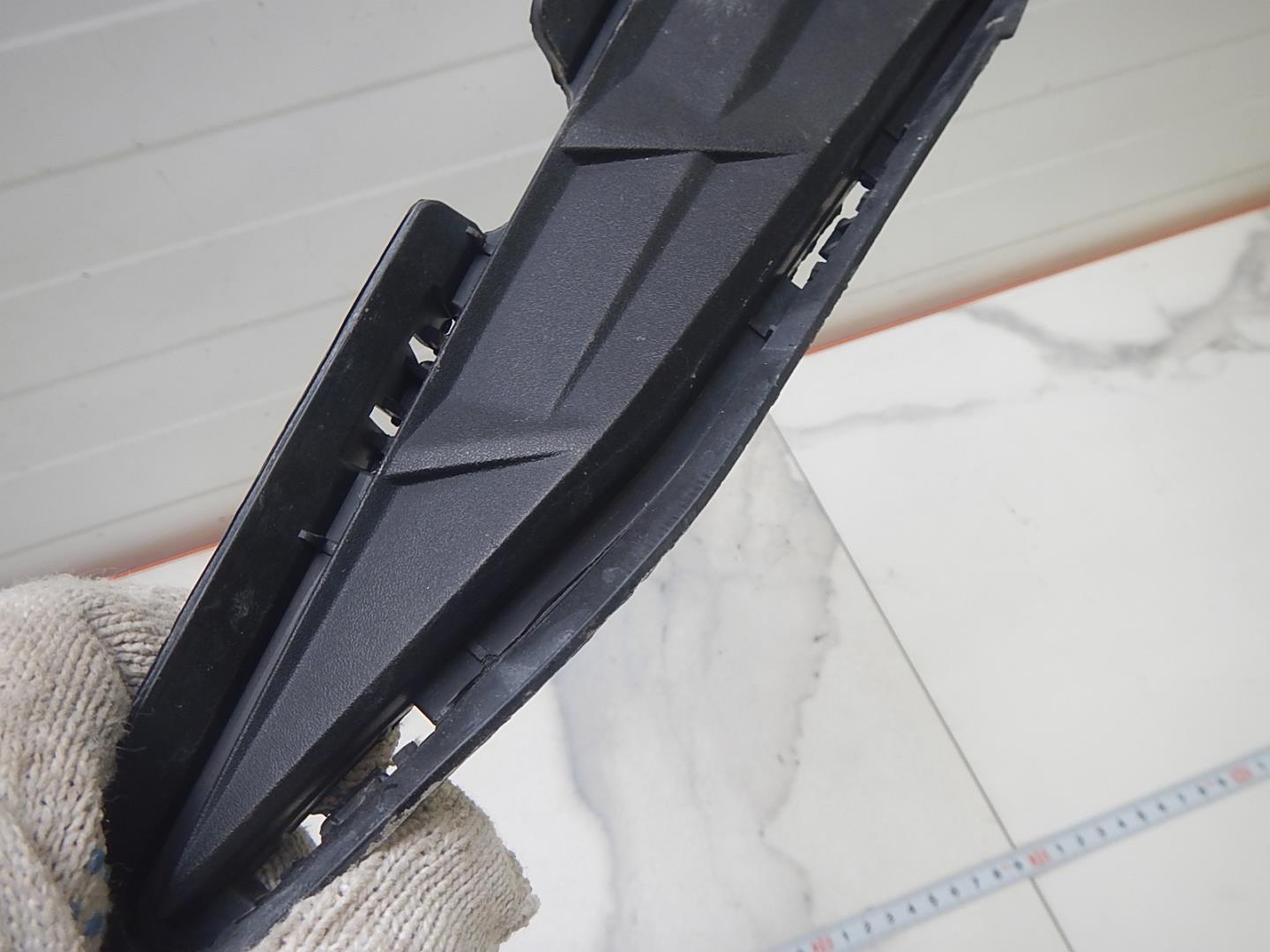 Накладка заднего бампера правая